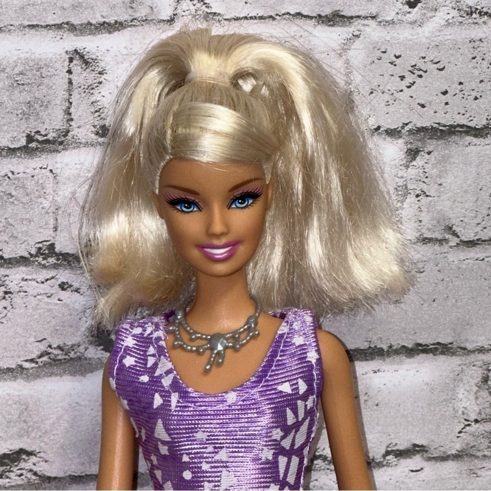 Barbie Fashion Doll Blonde Hair Blue Eyes Purple Dress Shoes Articulated